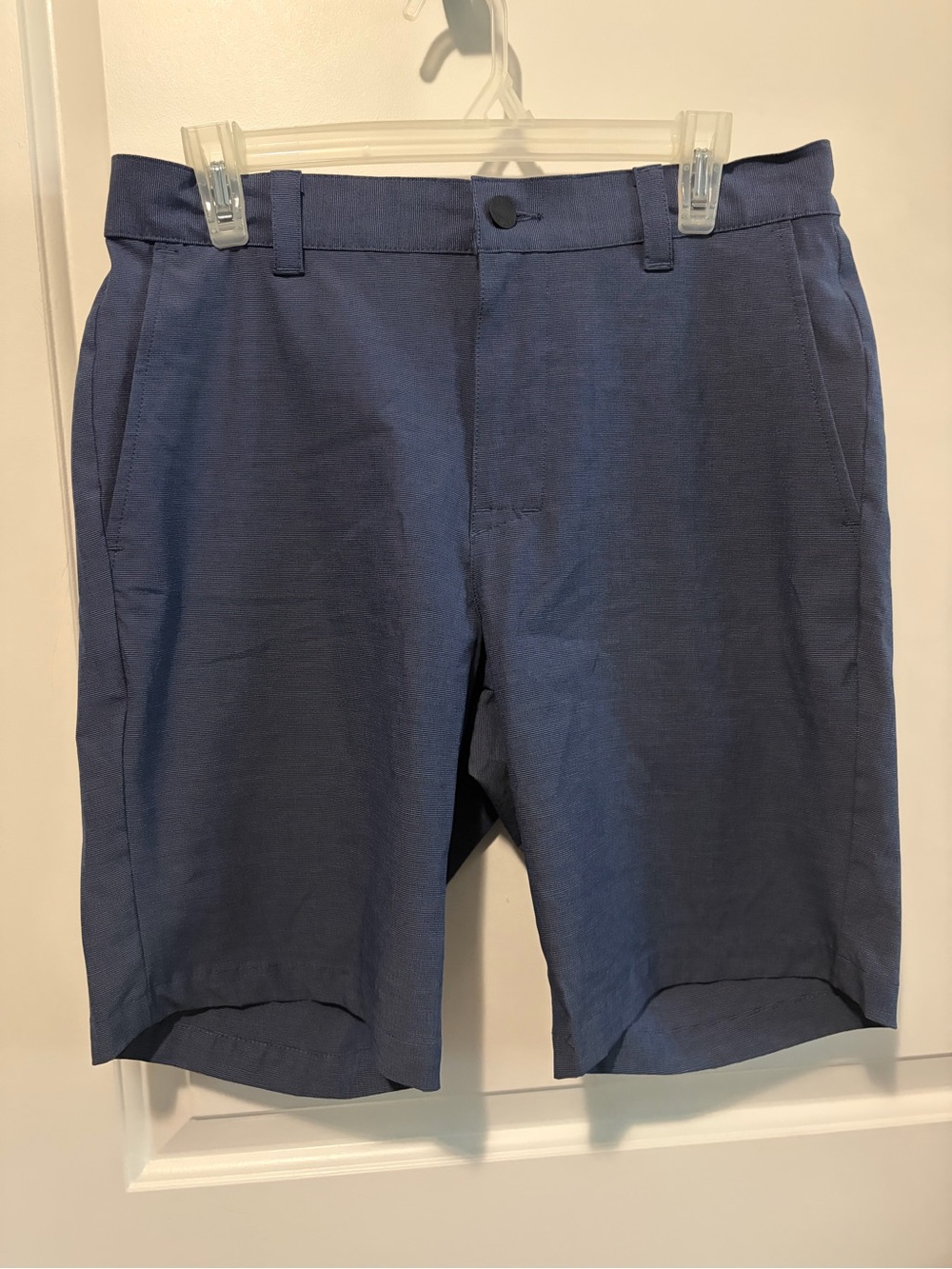 Banana Republic Men’s Navy Flat-Front Shorts